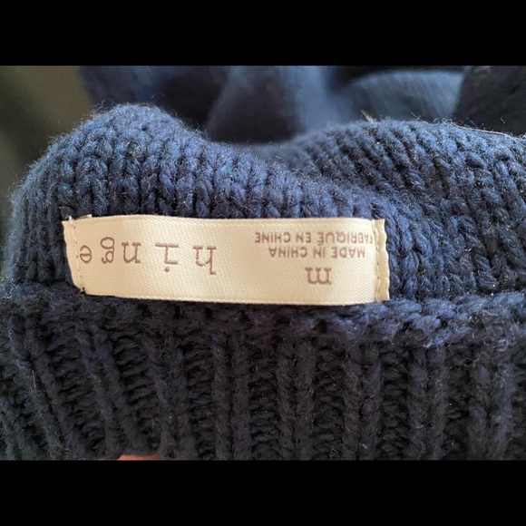 Hinge Nordstrom Navy cable knit sweater - Picture 6 of 6